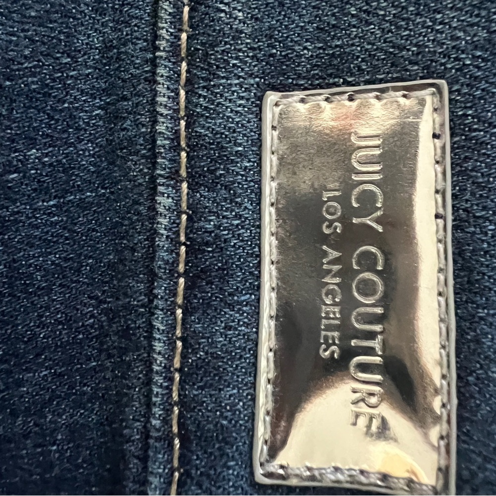 Ladies stretch Juicy Couture jeans sz 10 rhinestones on leg